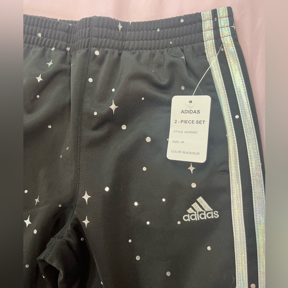 💥price drop for limited time 💥Girls Adidas Classic Tricot Jacket & Joggers Set - Picture 6 of 7